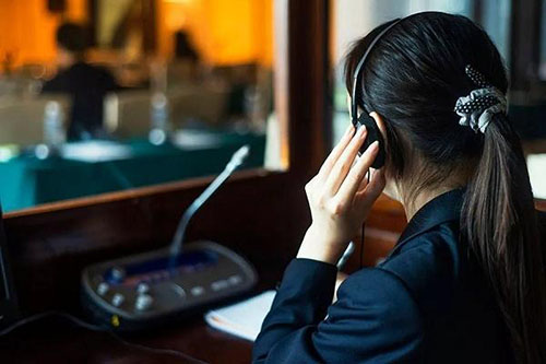 如何煉成新聞同聲傳譯 如何煉成新聞同聲傳譯